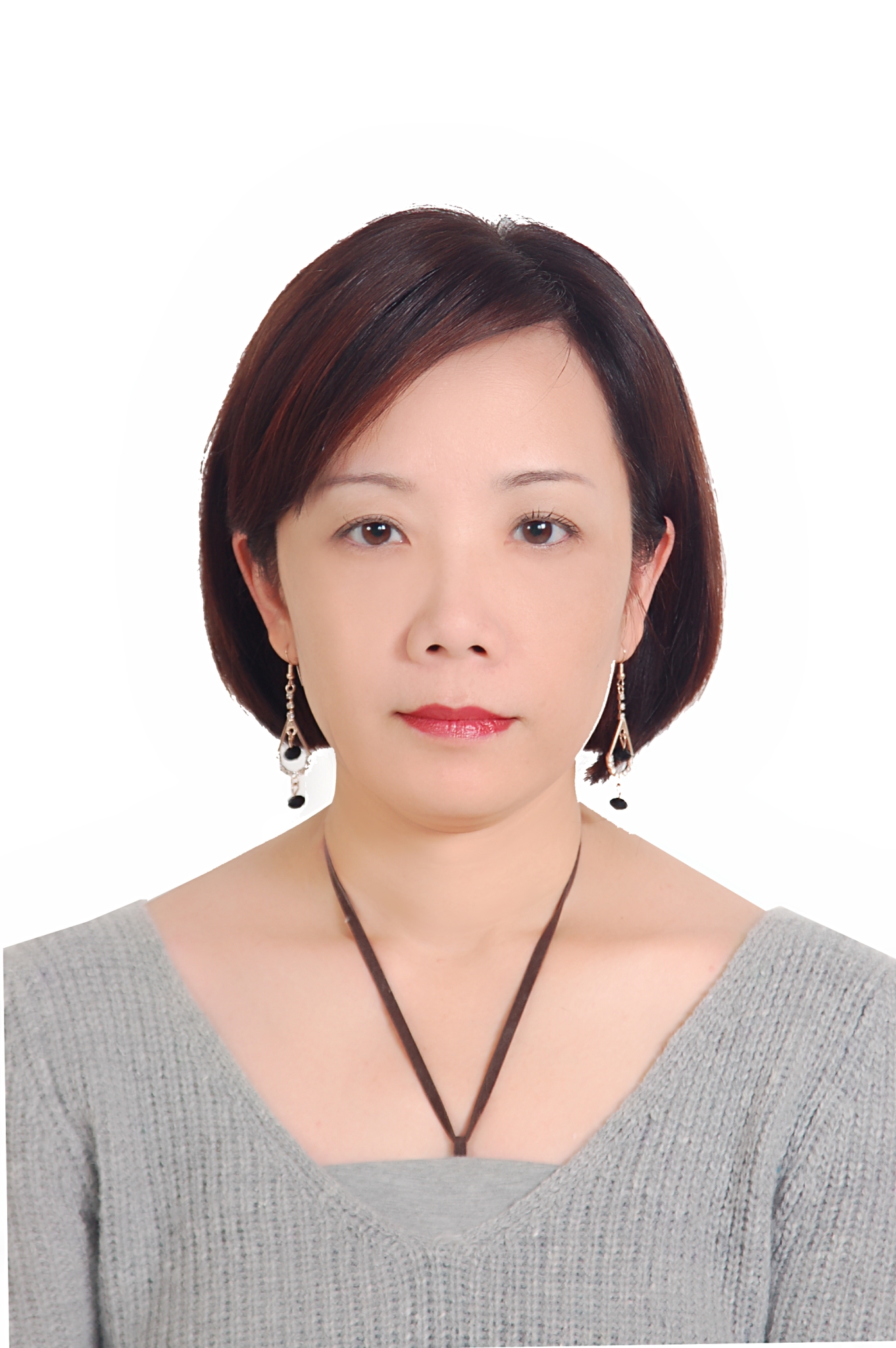 汪育詞